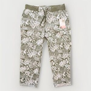 Palm Rio Women Elastic Drawstring Waist Capri Sage Green NWT